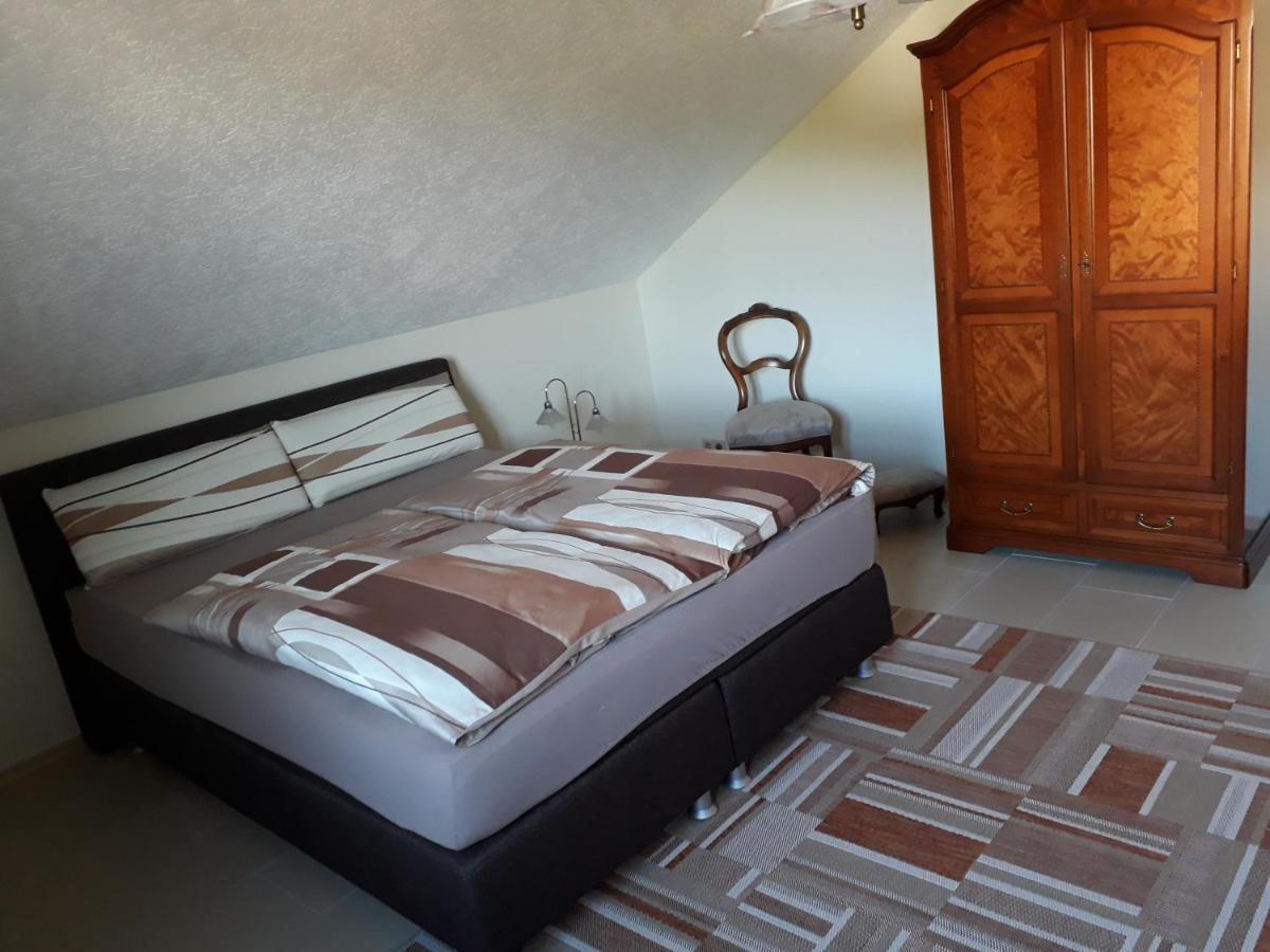 Ferienwohnung Zebrowski Zandt Bagian luar foto